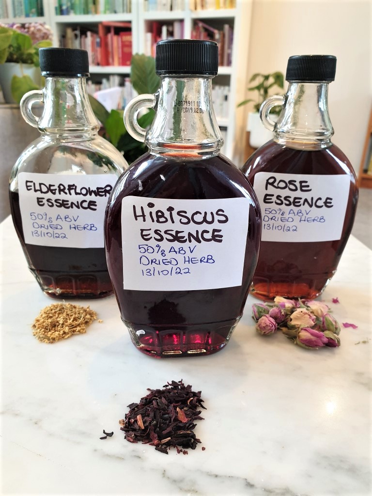 Herbal Essences by HerbalTeaBlending.com