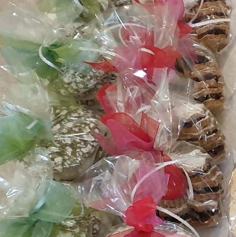 Peppermint Crinkle Cookies as Christmas gifts